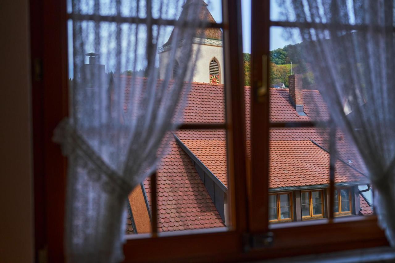 Hotel Der Loewen In Staufen Exterior foto